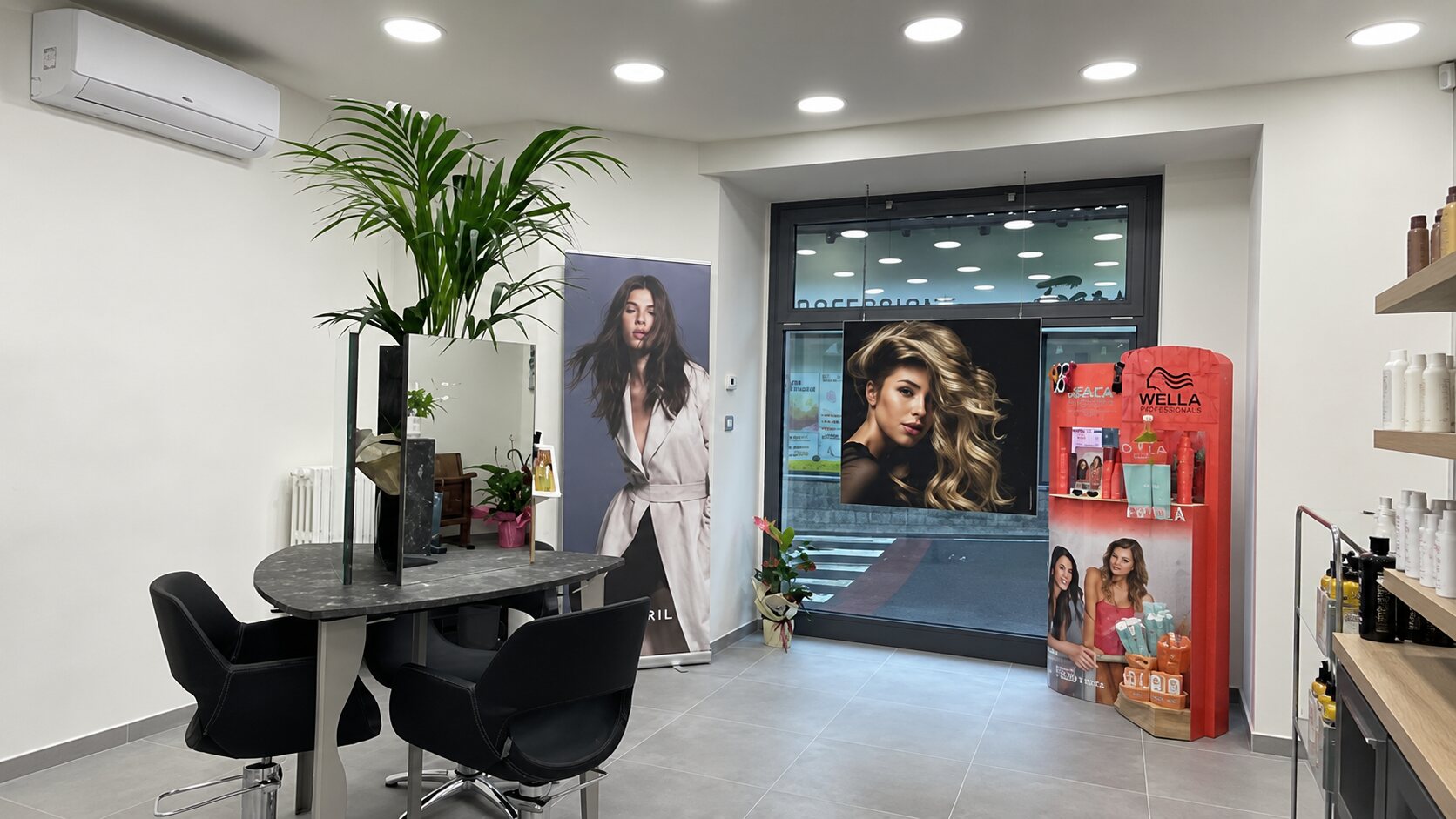 Il salone NV Studio Parrucchieri a Vische